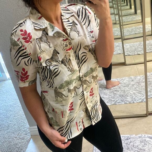 TAPESTRY retro safari button up​ - Picture 2 of 4